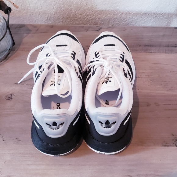 Adidas ZX 1K Boost Sneakers NEW - Picture 9 of 10